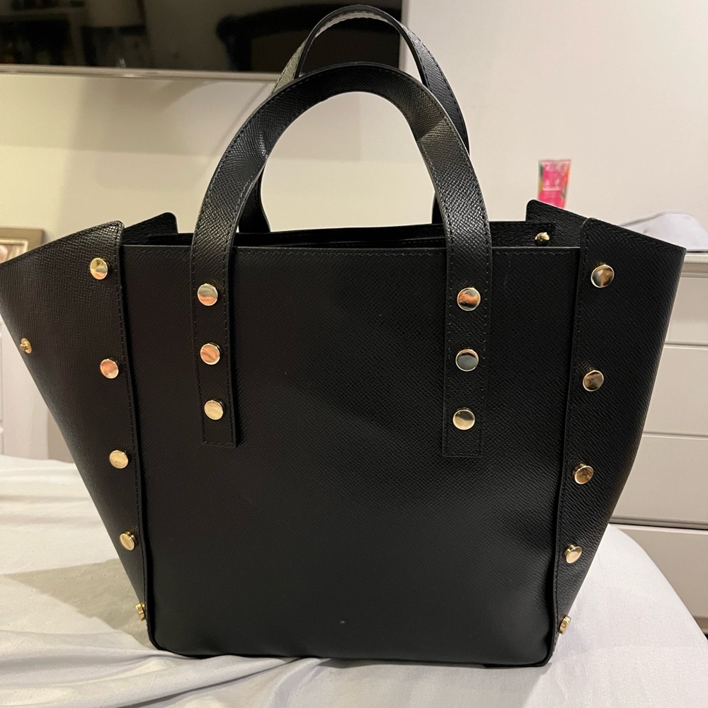Black saffiano leather tote made in Italy